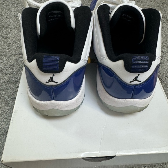 Air jordan 11 retro - Picture 3 of 4